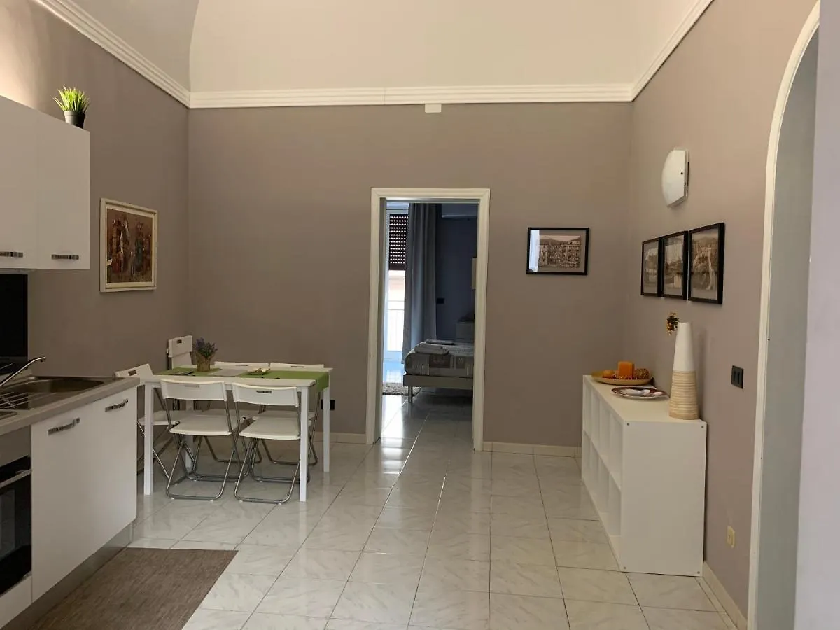 Apartment Ferienwohnung Picciridda House Catania Italien